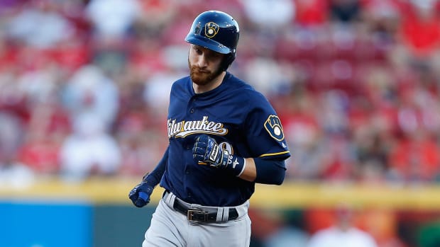 trade-deadline-jonathan-lucroy-rangers-winners-losers.jpg